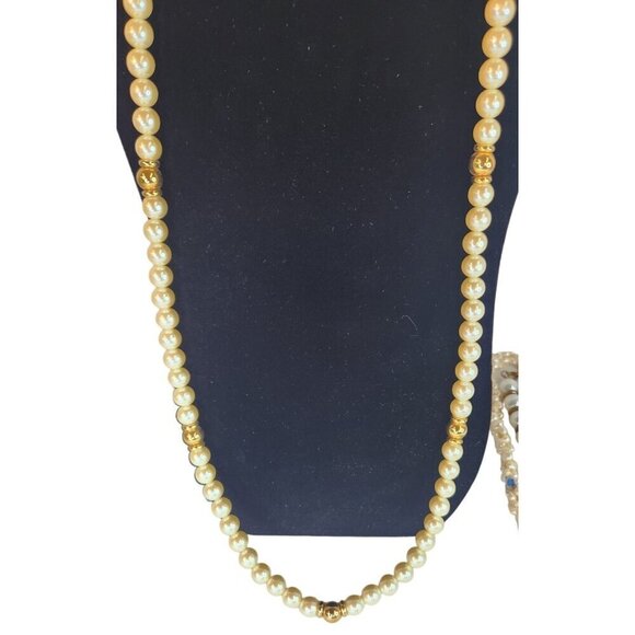 Faux Pearl Necklace Lot  - Classic & Unique Designs Multi-Strand & Single-Strand - Picture 6 of 16